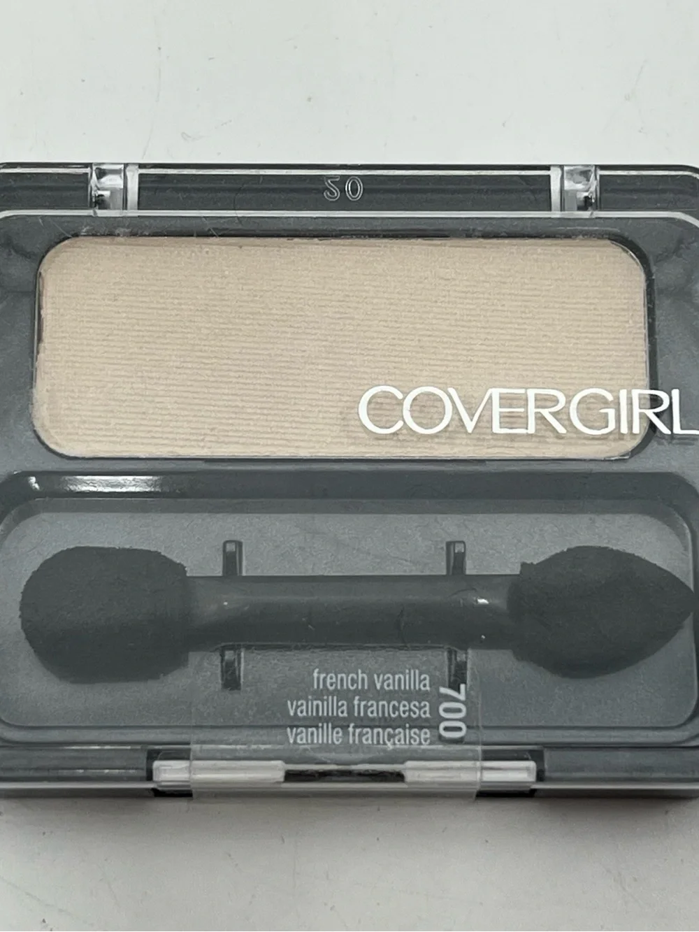 COVERGIRL Eyeshadow Single - French Vanilla (Creamy Neutral) 700 Eyeenhancers